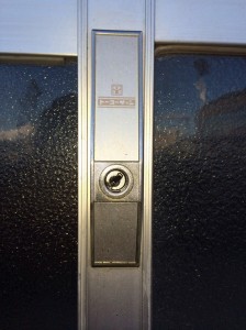 【大阪府大阪市】「MIWA(美和ロック)」玄関の鍵修理の画像イメージ