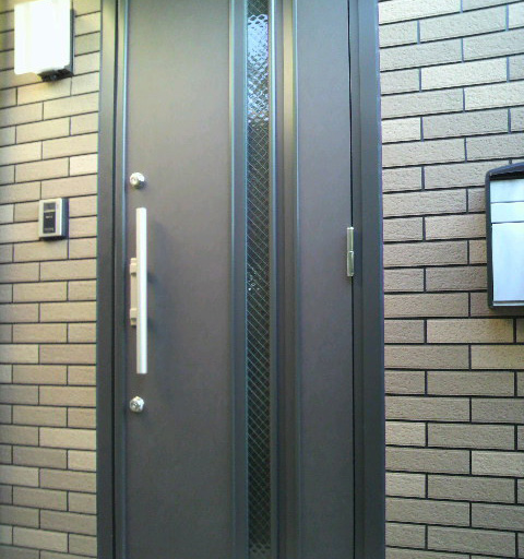 【大阪府豊中市】玄関の鍵開錠の画像イメージ