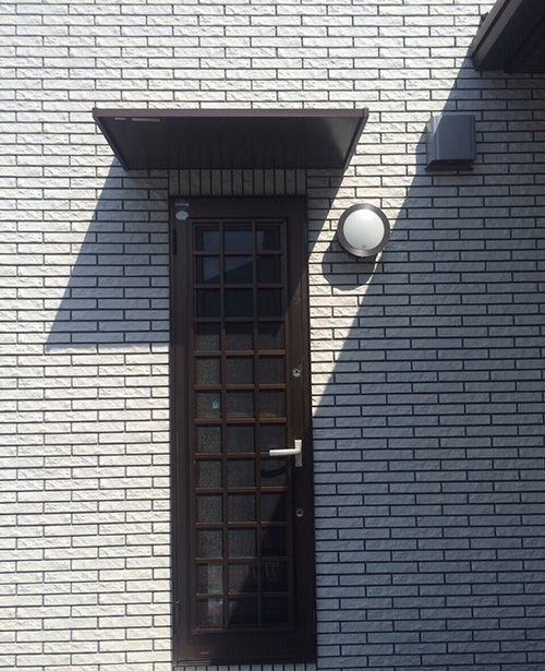 【東京都豊島区】「LIXIL/TOSTEM」勝手口・玄関の鍵交換の画像イメージ