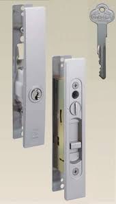 【東京都葛飾区】「ALPHA」玄関の引き戸の鍵交換の画像イメージ