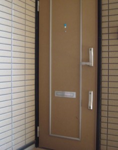 【神奈川県海老名市】玄関の鍵の開錠の画像イメージ